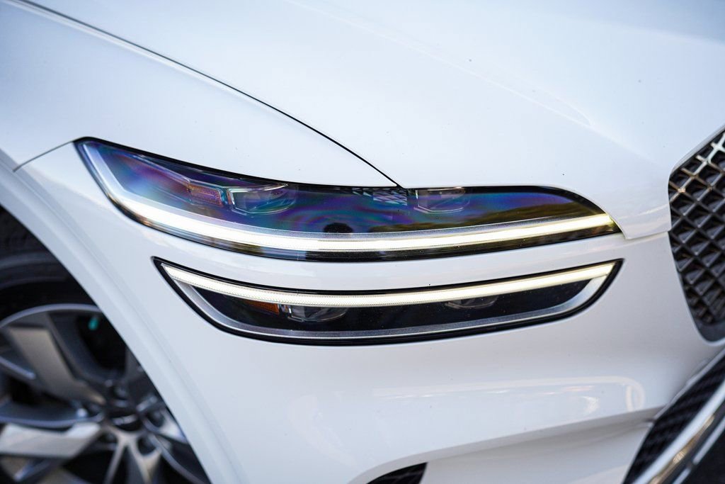 Used 2023 Genesis GV70 2.5T Select image 7