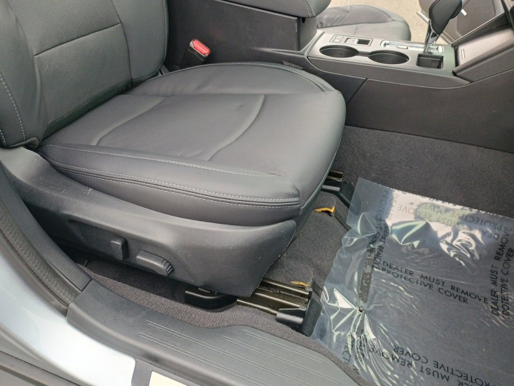 Used 2016 Subaru Outback 3.6R Limited image 23