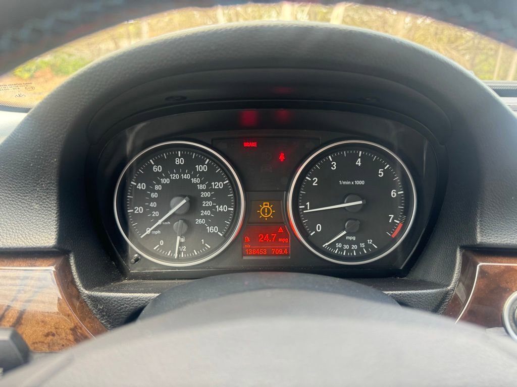 Used 2011 BMW 328i Sedan image 16