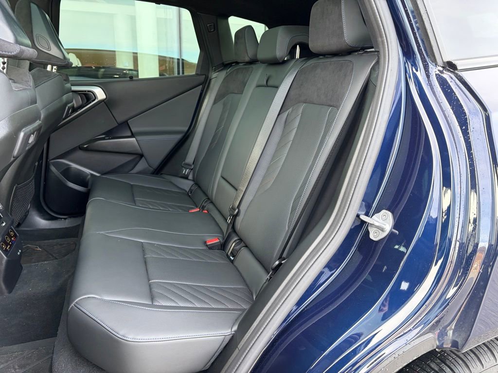 Certified 2025 BMW X3 M50 w/ Premium Package image 6