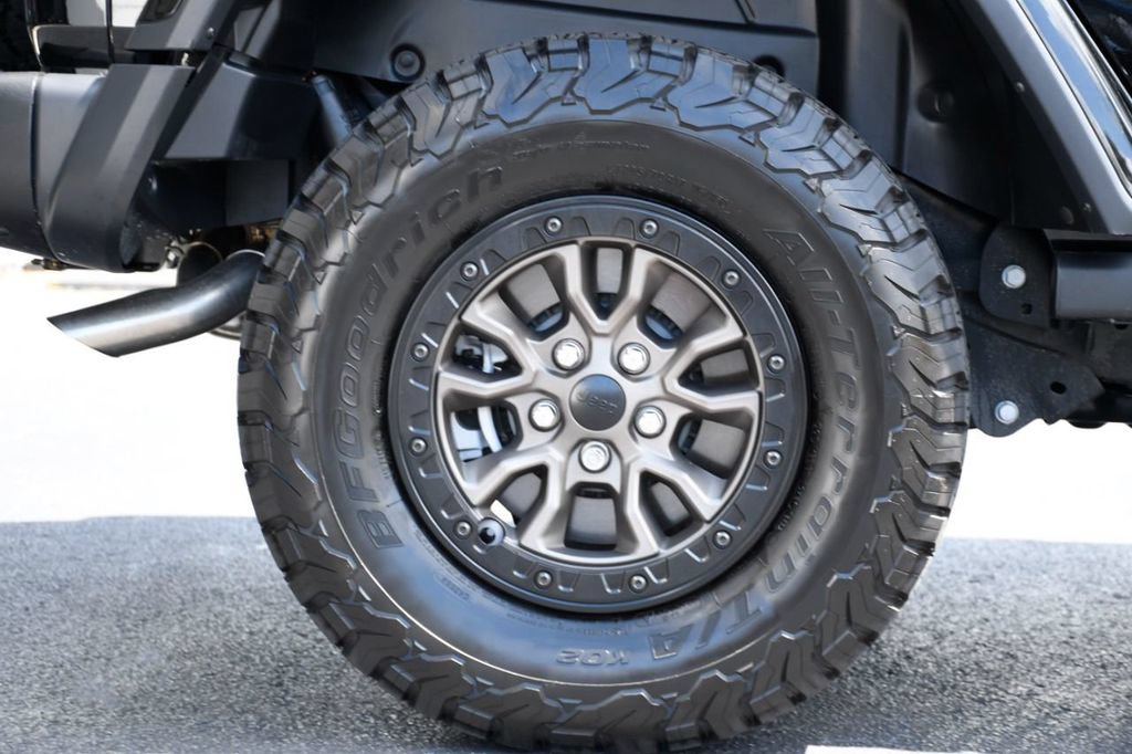 Used 2023 Jeep Wrangler Unlimited Rubicon 392 AWD/4WD image 25