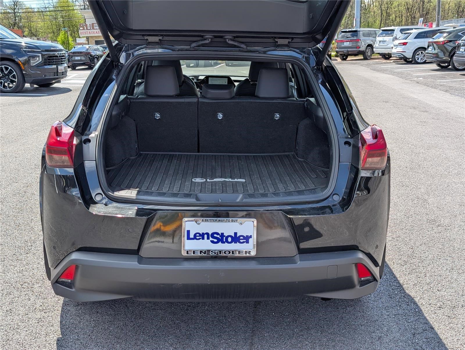 Used 2024 Lexus UX 250h AWD w/ Premium Package image 13