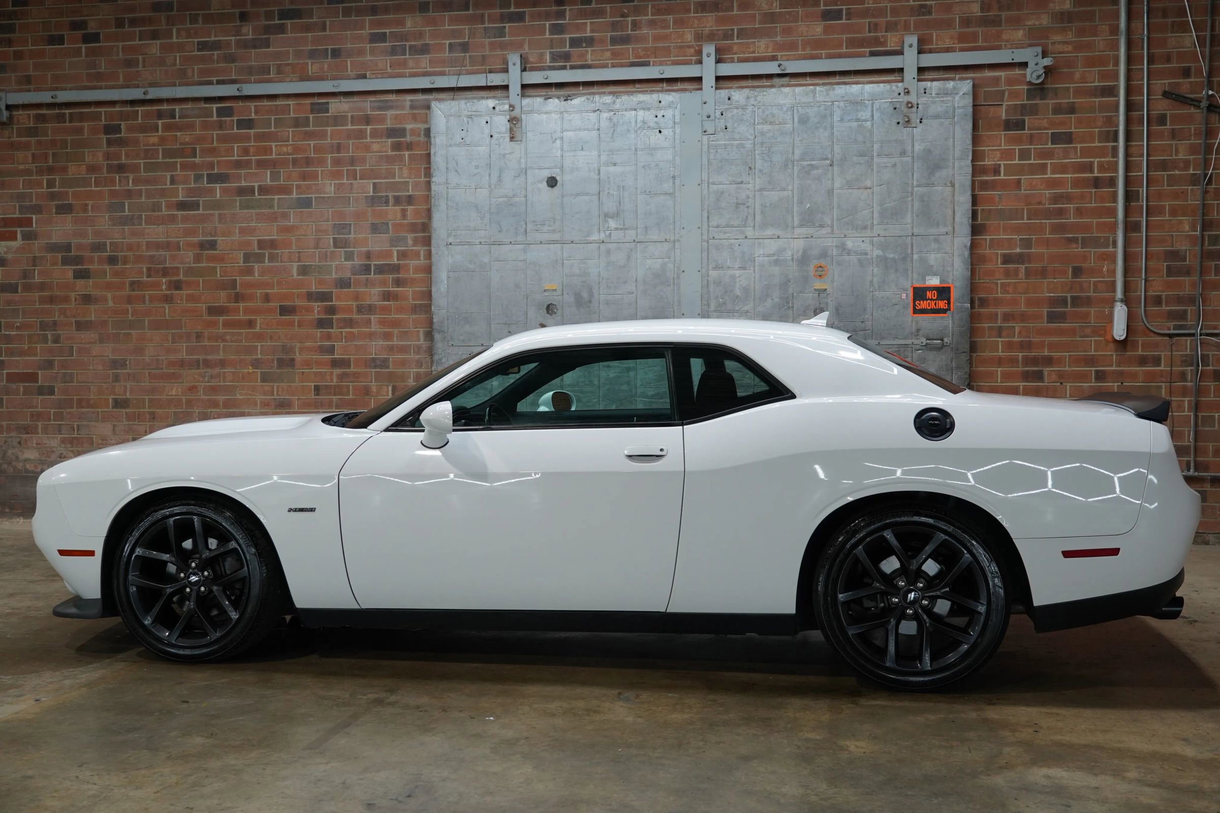 Used 2019 Dodge Challenger R/T w/ Blacktop Package image 11