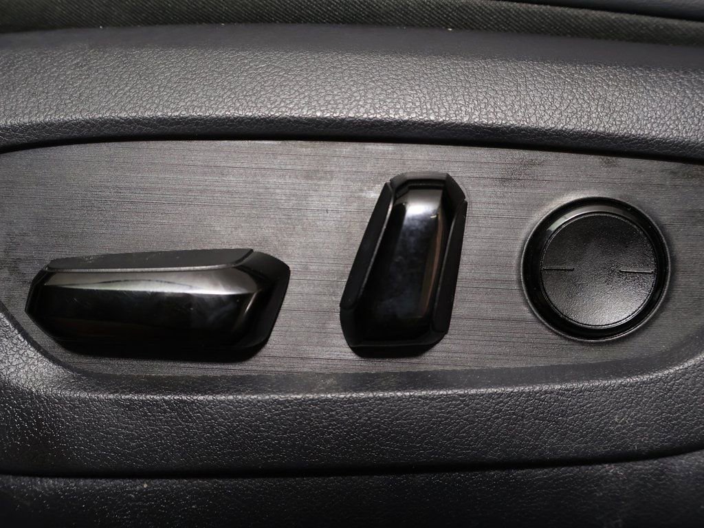 Used 2023 Lexus RX 350 Premium Plus w/ Accessory Package image 32