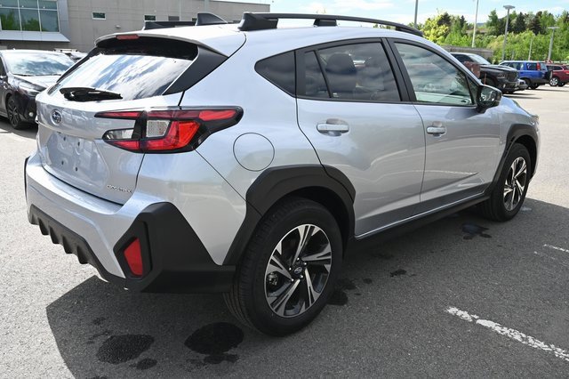 Used 2024 Subaru Crosstrek 2.0i Premium image 12