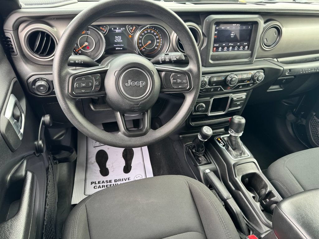 Used 2023 Jeep Wrangler Sport AWD/4WD image 17