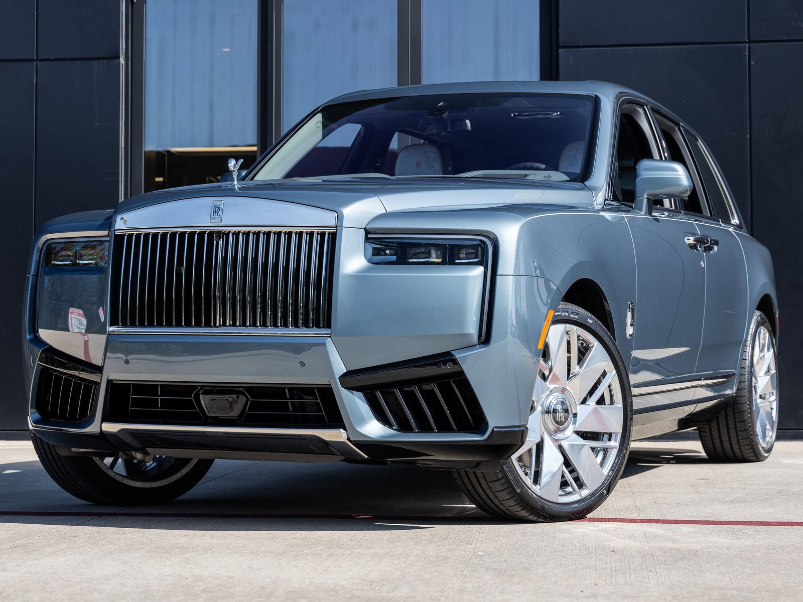 New 2026 Rolls-Royce Cullinan image 1