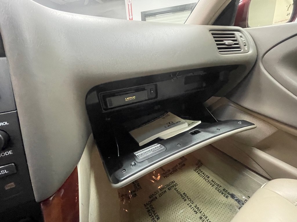 Used 1998 Lexus GS 300 RWD image 32