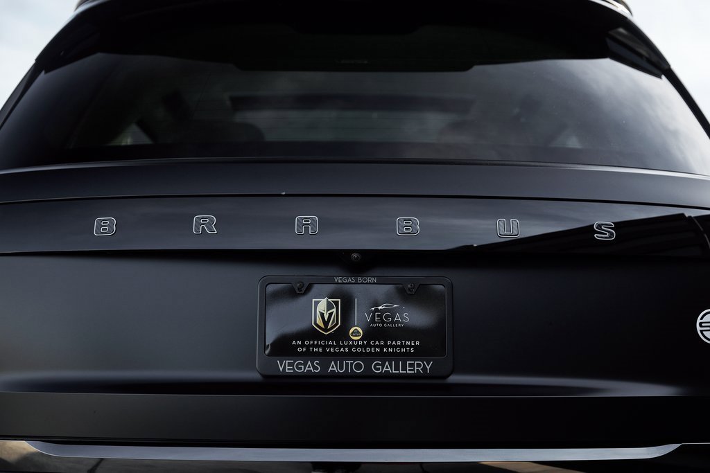 Used 2024 Land Rover Range Rover SV image 13