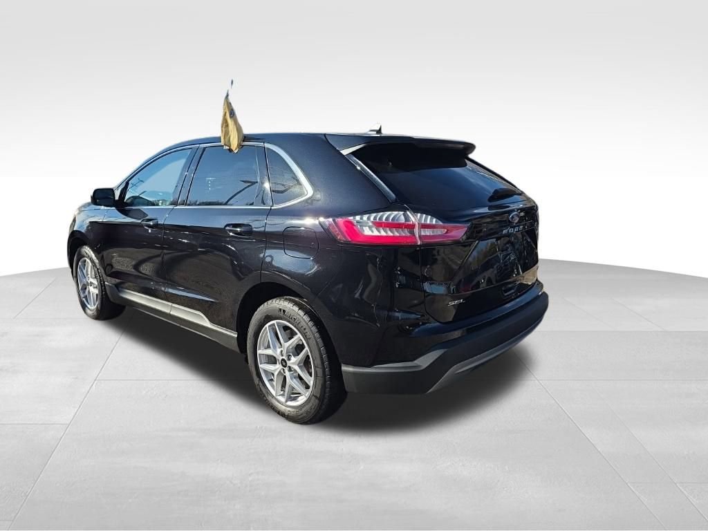 Certified 2024 Ford Edge SEL w/ Convenience Package image 9