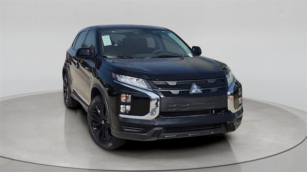 Used 2025 Mitsubishi Outlander Sport LE image 8