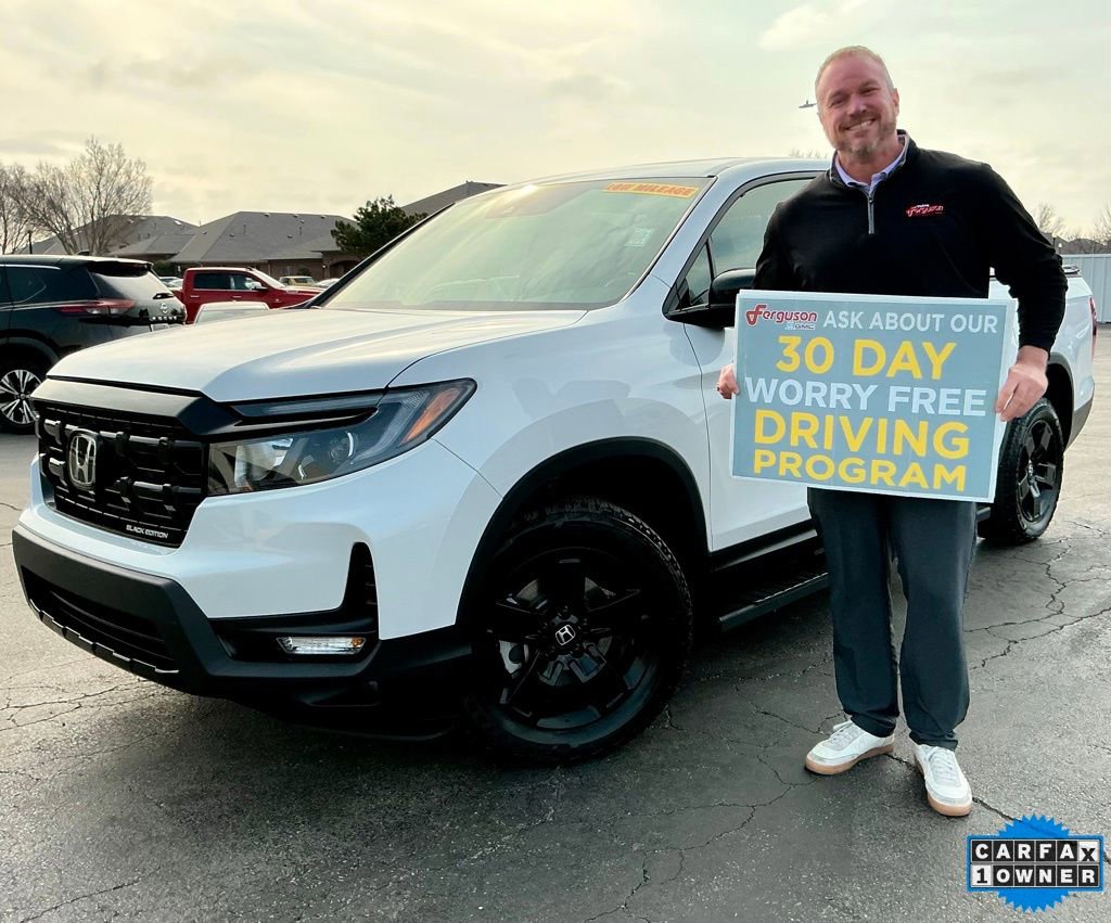 Used 2025 Honda Ridgeline Black Edition image 1