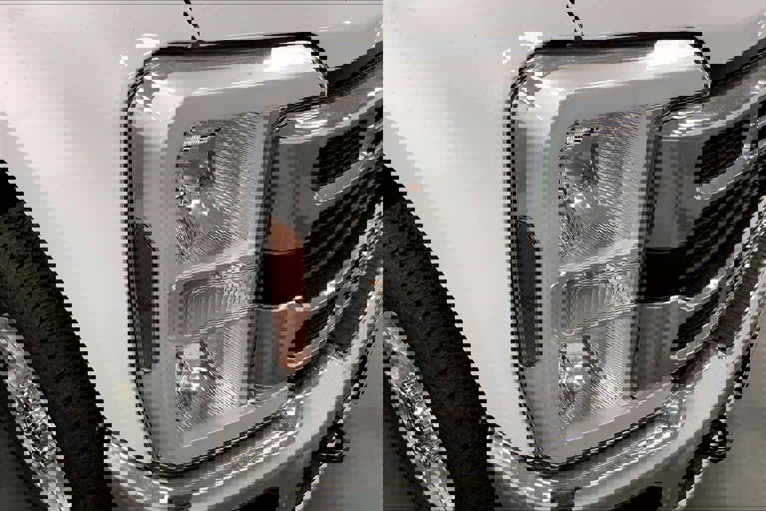 New 2026 Ford F250 XLT w/ FX4 Off-Road Package image 13