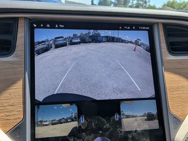 Used 2018 Tesla Model X 75D AWD/4WD image 17