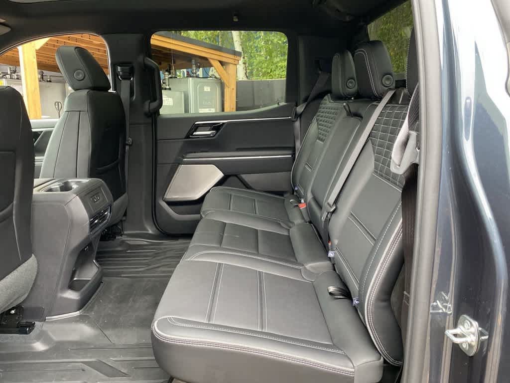 Used 2026 GMC Sierra EV Denali AWD/4WD image 16