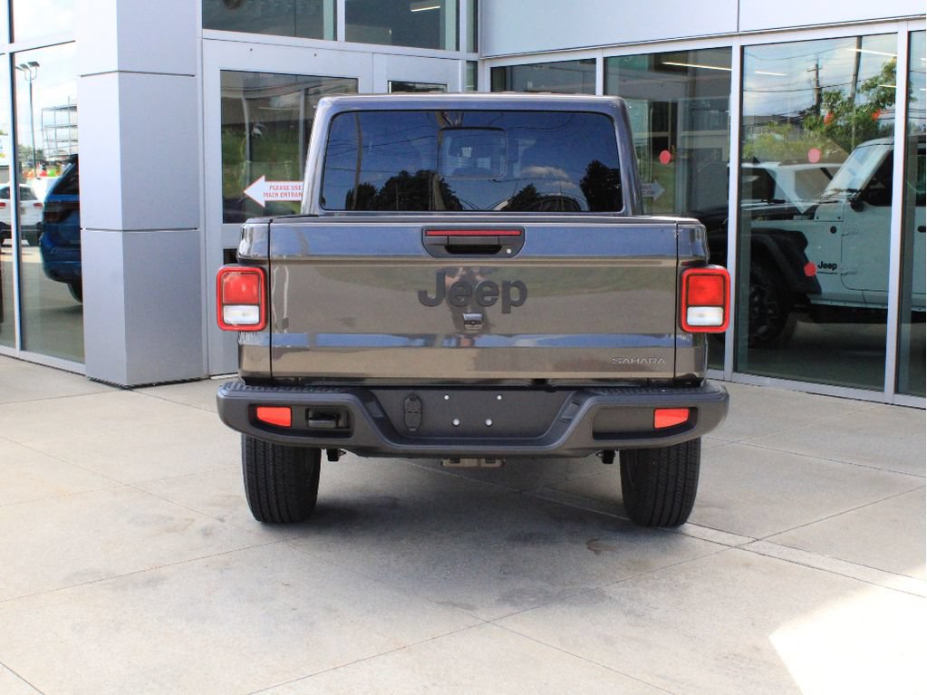 New 2026 Jeep Gladiator Mojave AWD/4WD image 7