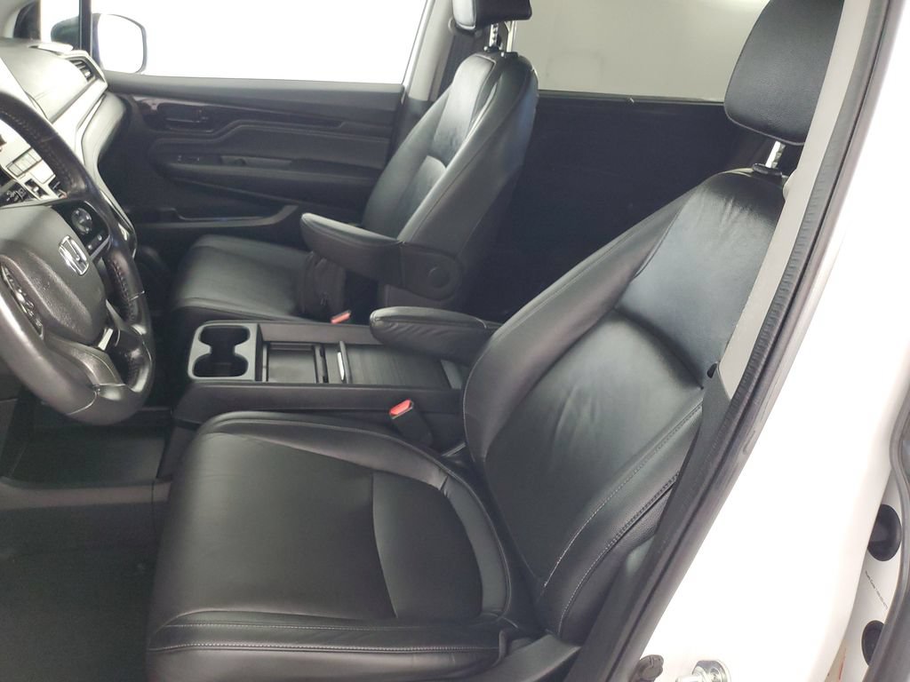 Used 2023 Honda Odyssey Touring image 12