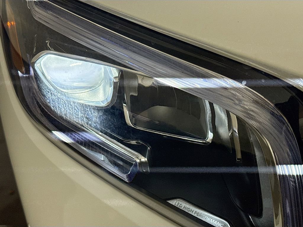 Used 2021 Mercedes-Benz GLB 250 image 36