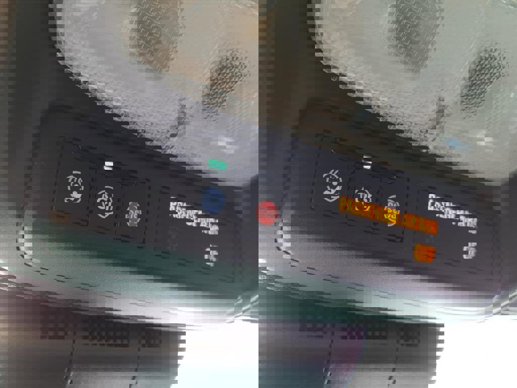 New 2026 Chevrolet Colorado LT image 23