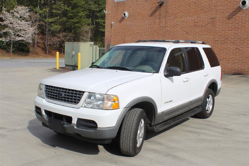 Used 2002 Ford Explorer XLT image 2