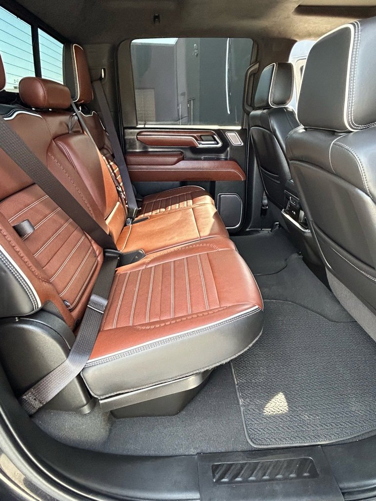 Used 2024 GMC Sierra 2500 Denali Ultimate image 14