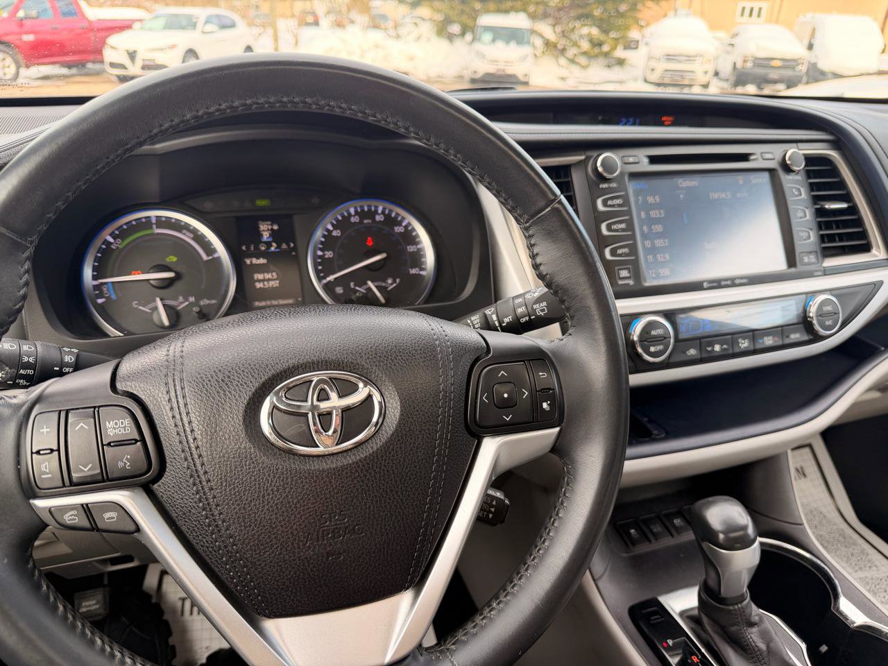 Used 2016 Toyota Highlander Limited Platinum image 37