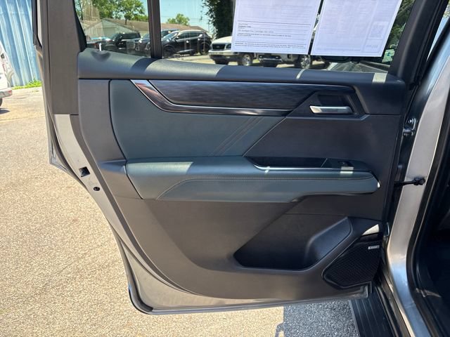 Used 2026 GMC Acadia AT4 AWD/4WD image 18