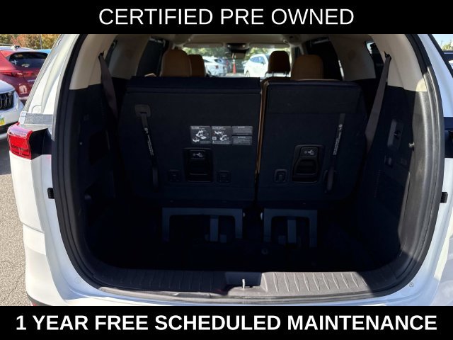Used 2024 Kia Carnival EX FWD image 12
