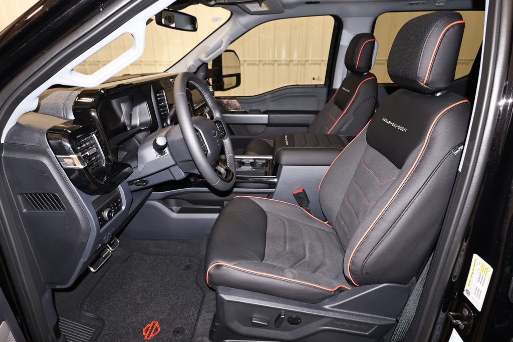 New 2026 Ford F250 Lariat w/ Black Appearance Package AWD/4WD image 12