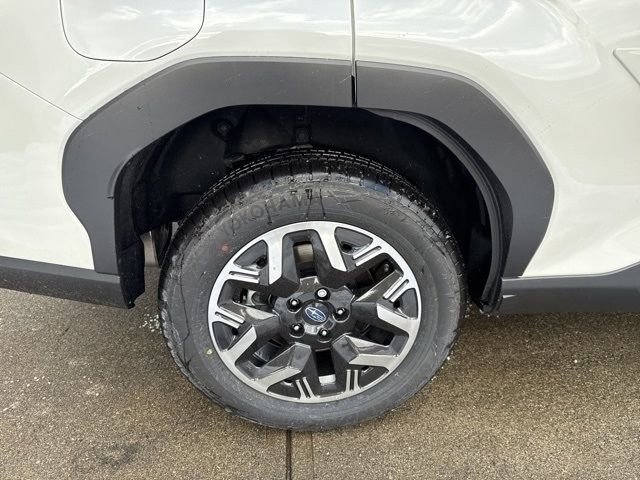 New 2025 Subaru Forester Premium image 12