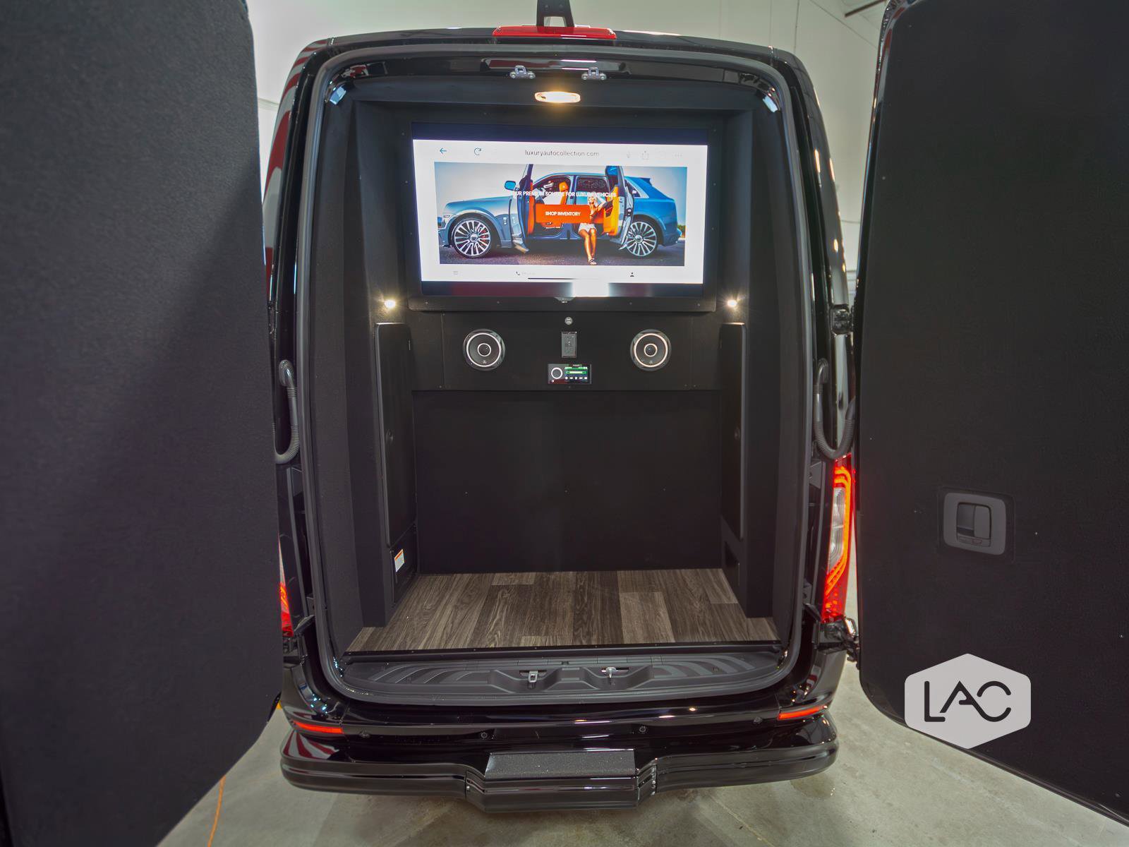 Used 2024 Mercedes-Benz Sprinter 3500 image 8