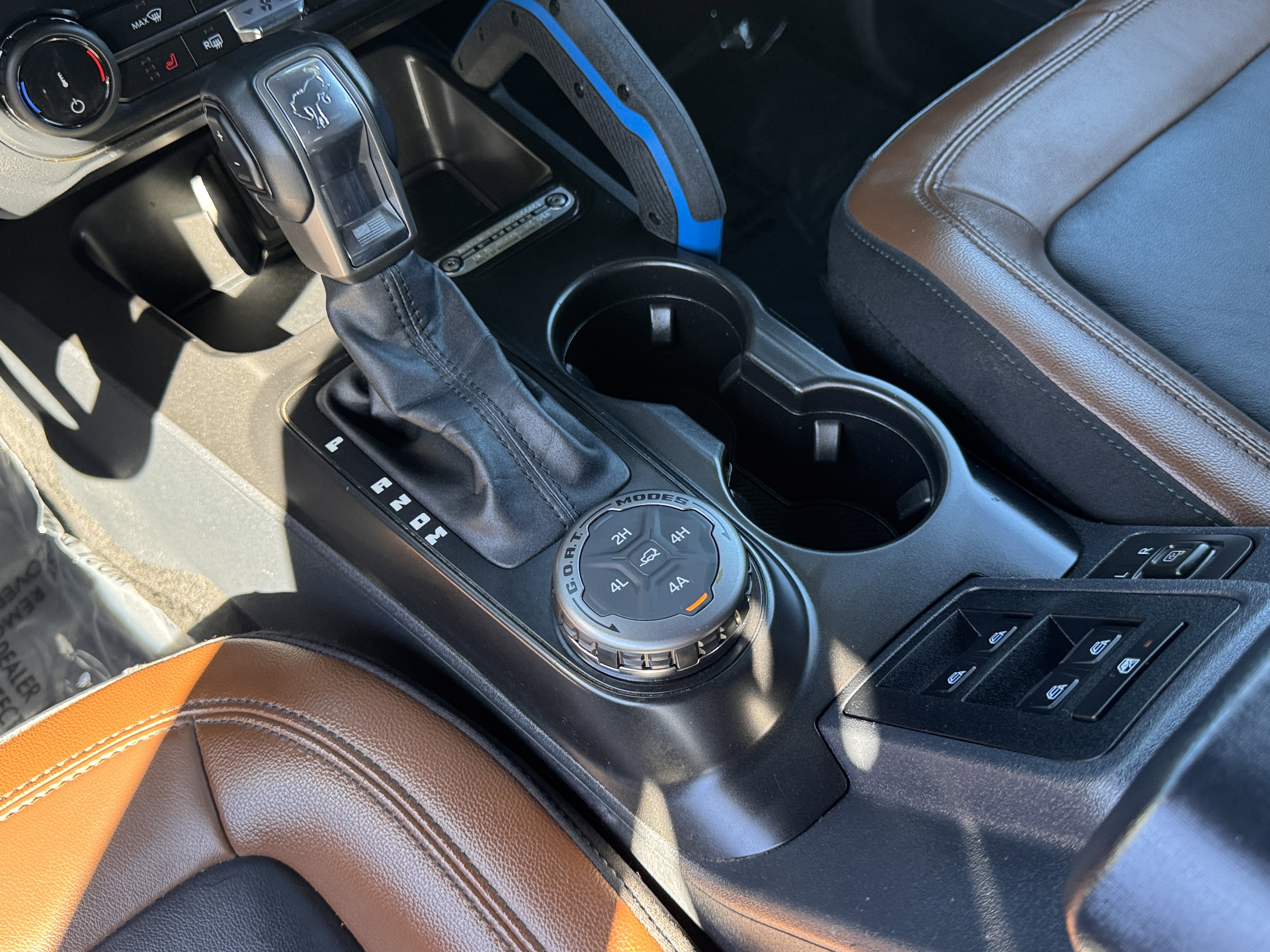 Certified 2022 Ford Bronco Outer Banks w/ Sasquatch Package image 17