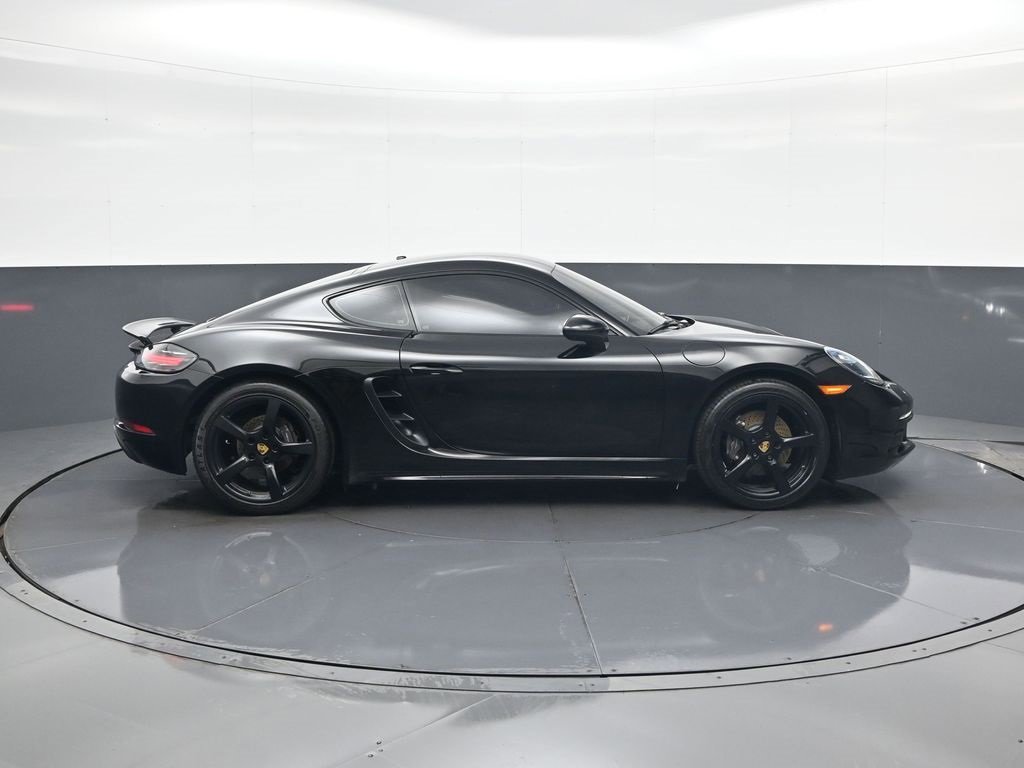 Used 2018 Porsche 718 Cayman image 8