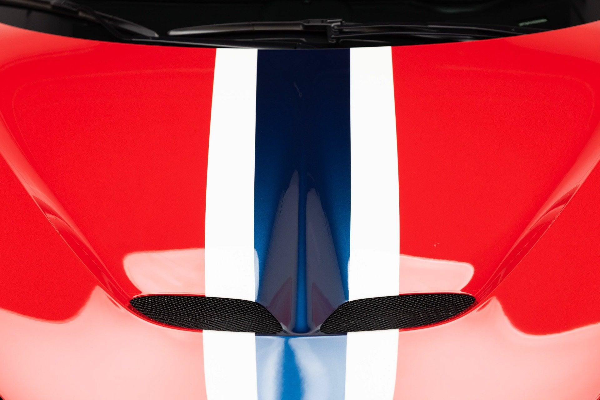 Certified 2014 Ferrari 458 Speciale Coupe RWD image 30