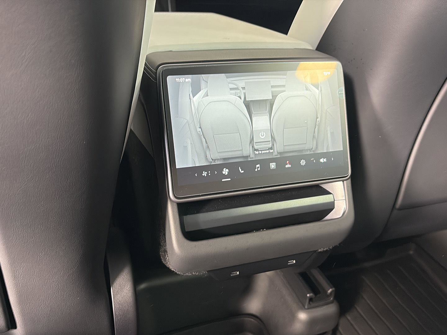 Used 2026 Tesla Model Y Long Range image 18