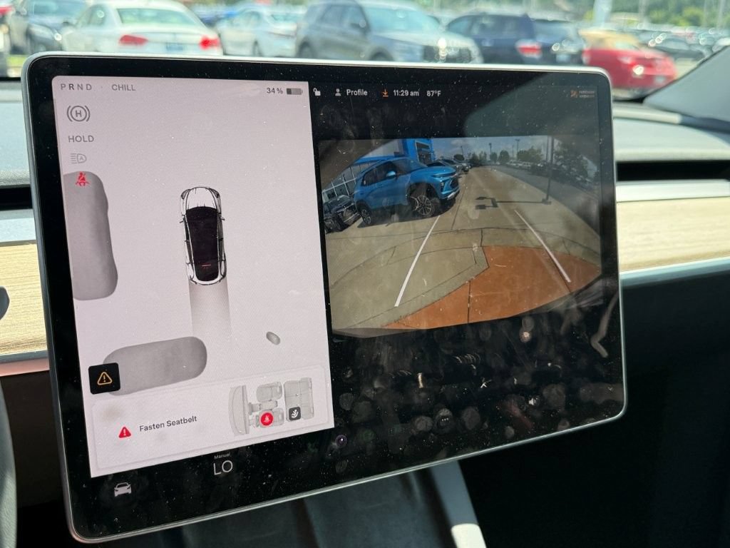 Used 2023 Tesla Model Y Long Range AWD/4WD image 29