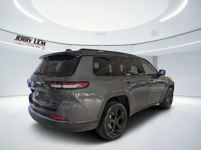 Certified 2025 Jeep Grand Cherokee L Limited w/ Luxury Tech Group II RWD image 3