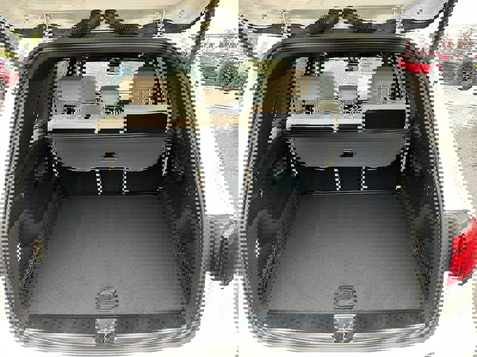 Used 2026 Mercedes-Benz GLB 250 4MATIC image 14