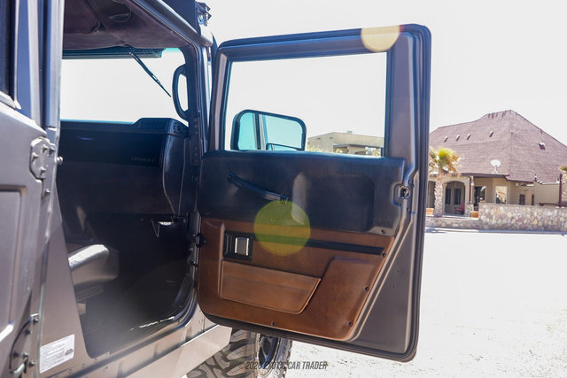 Used 2006 HUMMER H1 4-Door Wagon image 29