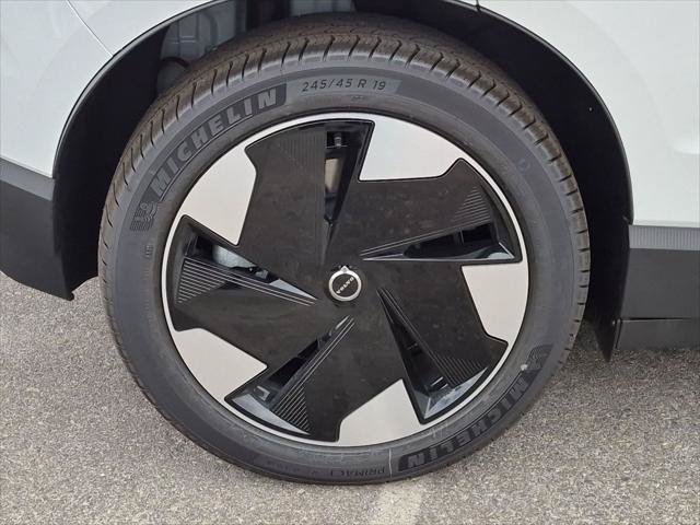 New 2026 Volvo EX30 Plus w/ Protection Package Premier AWD/4WD image 6