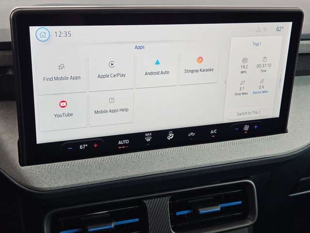 New 2026 Ford Maverick XLT image 13