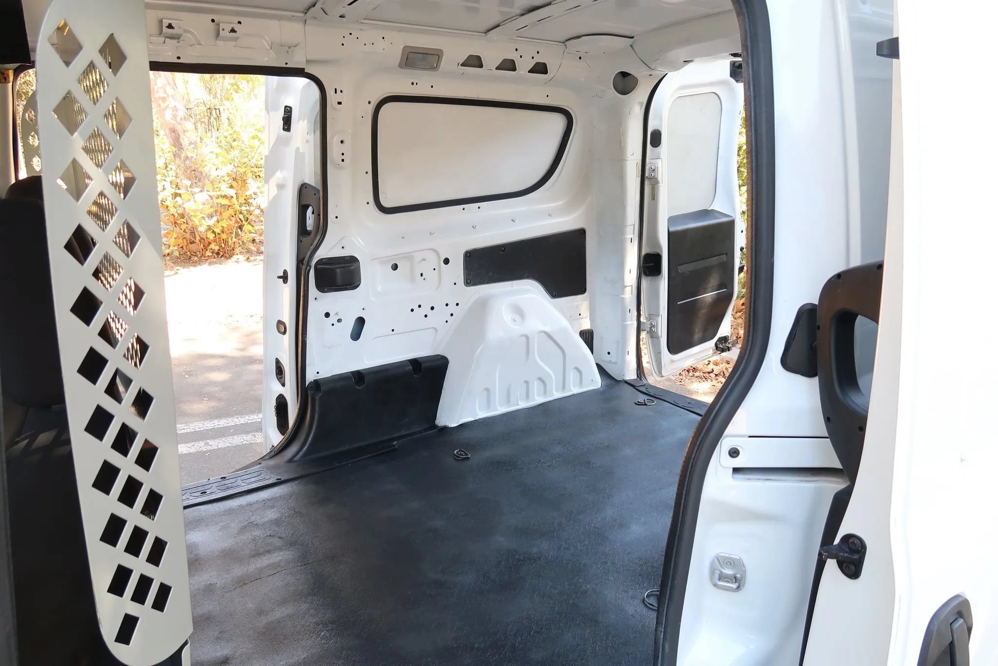 Used 2016 RAM ProMaster City Tradesman FWD image 22
