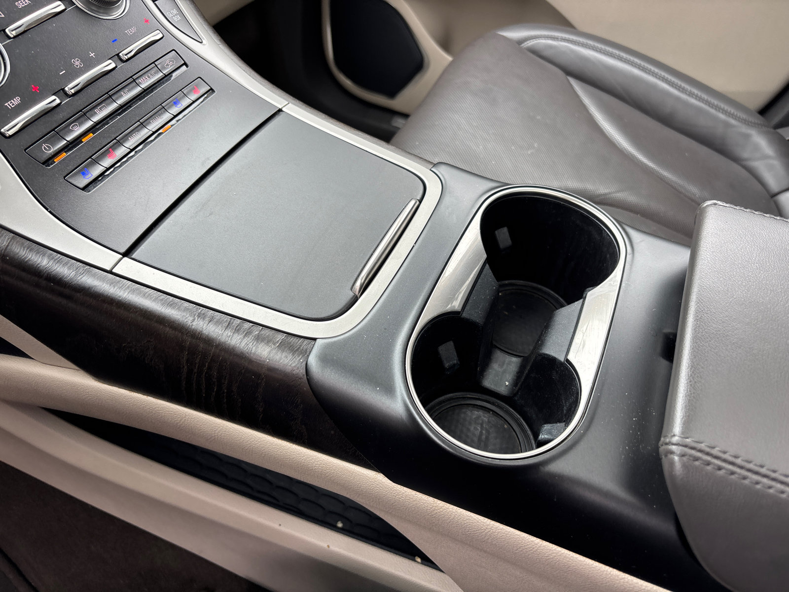 Used 2019 Lincoln Nautilus Reserve AWD/4WD image 22
