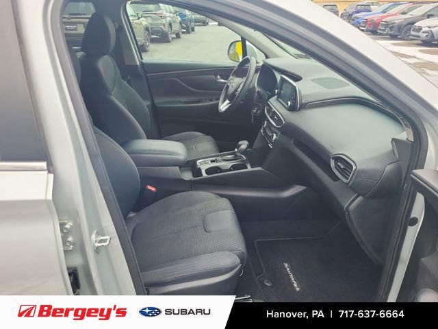 Used 2019 Hyundai Santa Fe SE image 16