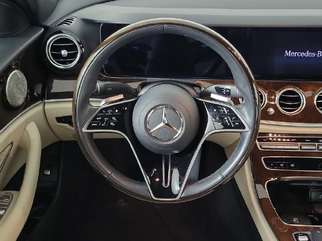Used 2023 Mercedes-Benz E 350 4MATIC Sedan image 12