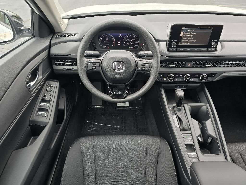 New 2025 Honda Accord SE image 14