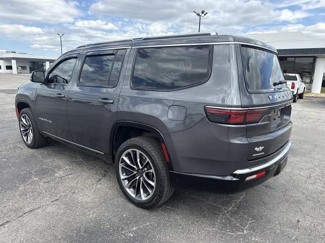 Used 2022 Jeep Wagoneer Series III w/ Premium Group I AWD/4WD image 9