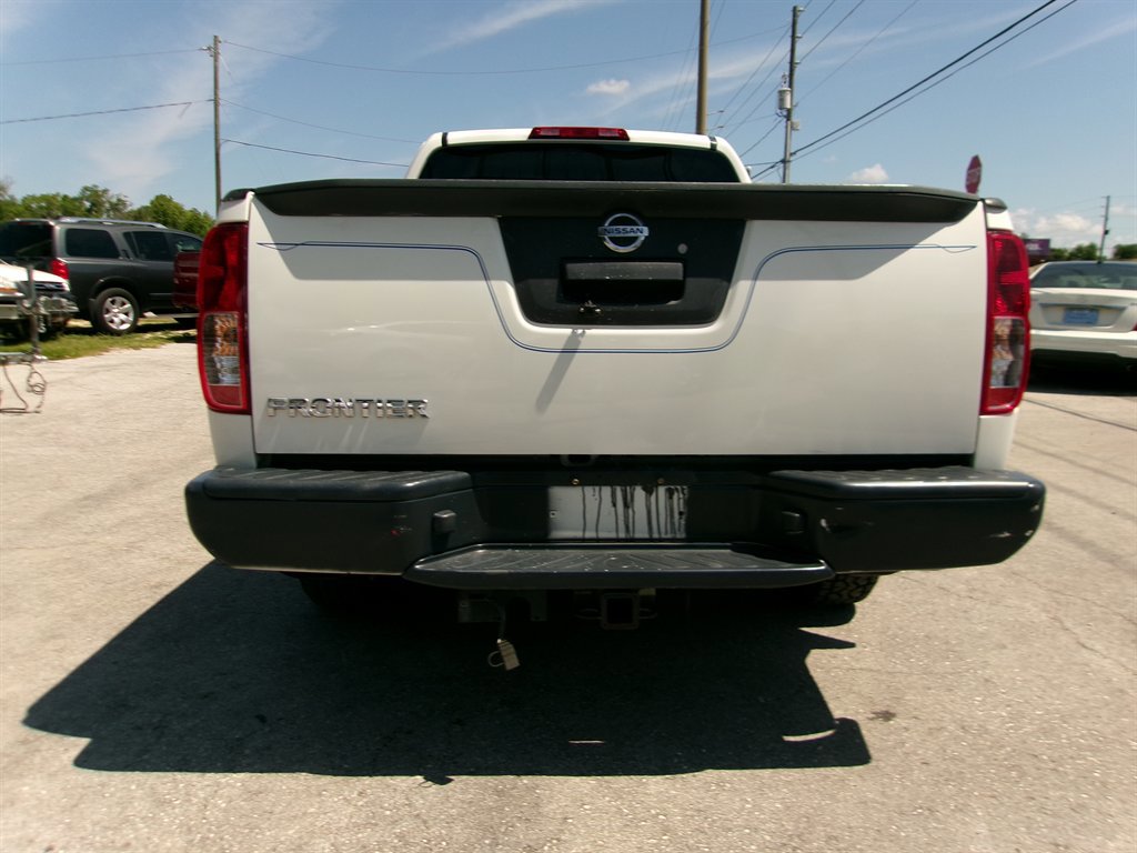 Used 2019 Nissan Frontier S RWD image 9