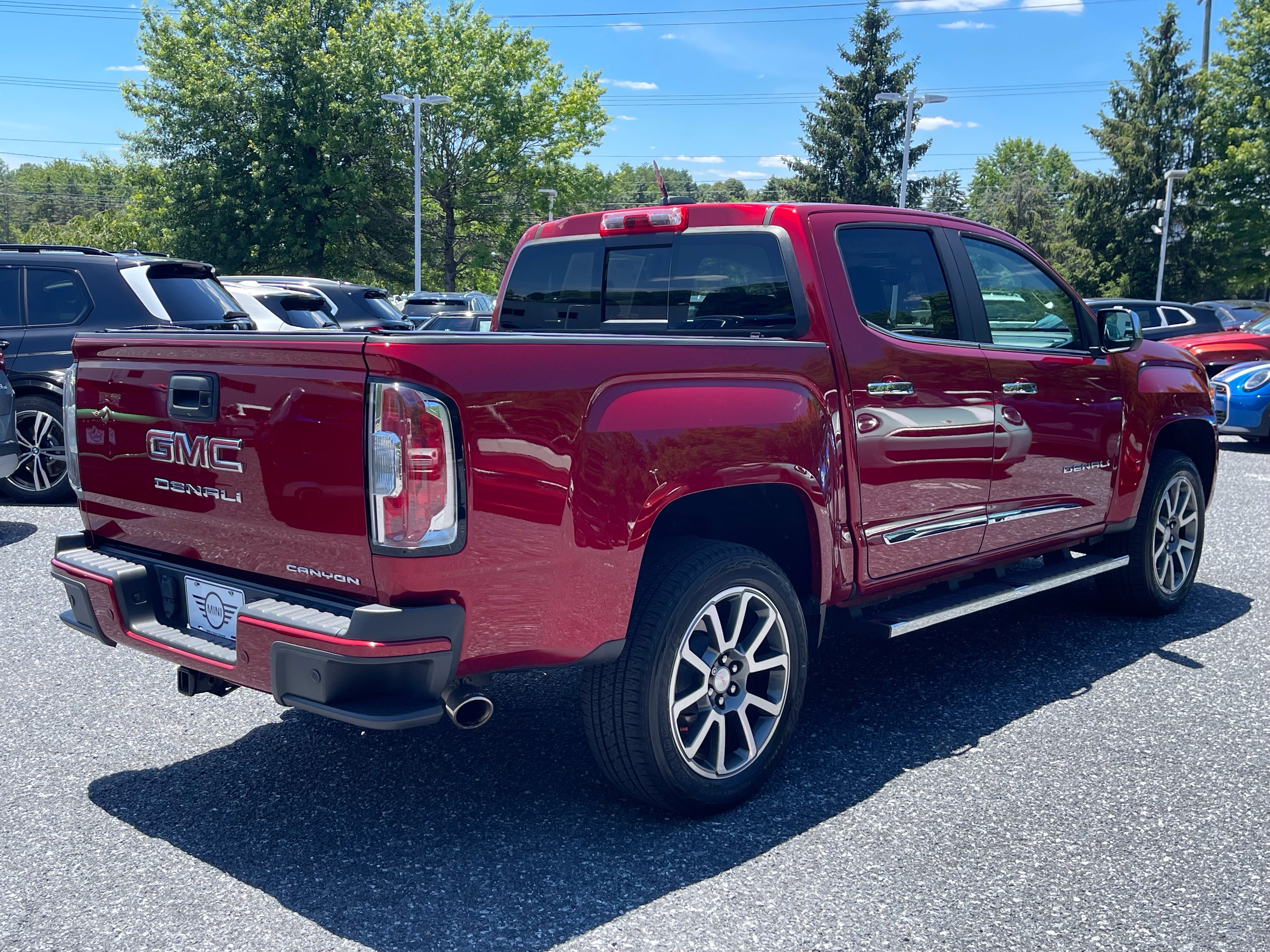 Used 2021 GMC Canyon Denali AWD/4WD image 7