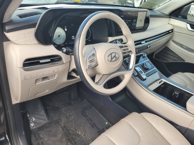 Used 2024 Hyundai Palisade Calligraphy AWD/4WD image 12
